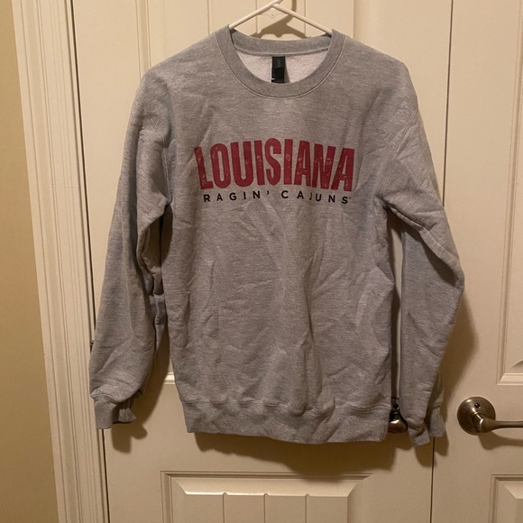 Gildan Tops - ULL Gildan Gray Sweatshirt with Red "Louisiana Ragin' Cajuns" Print-Size S